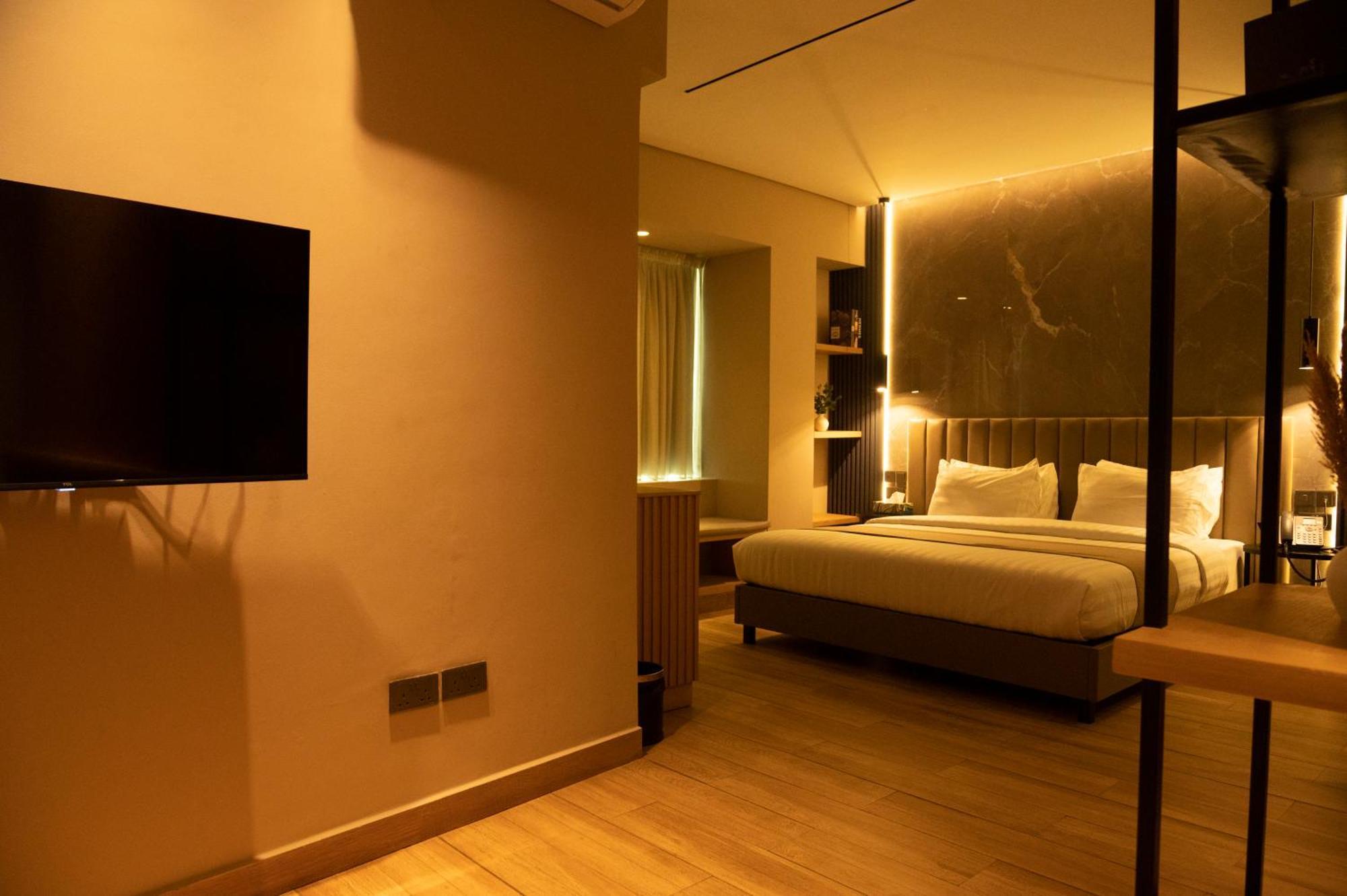 The Blowfish Hotel Лагос Екстериор снимка